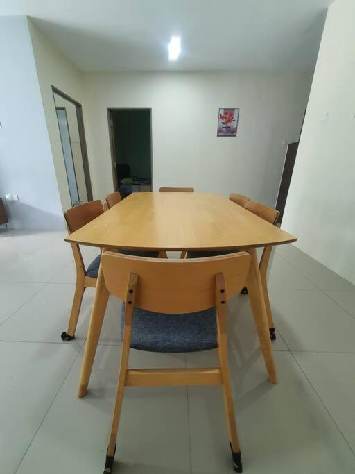 Manhattan Condo Ipoh With Water Park And Pool View Екстер'єр фото